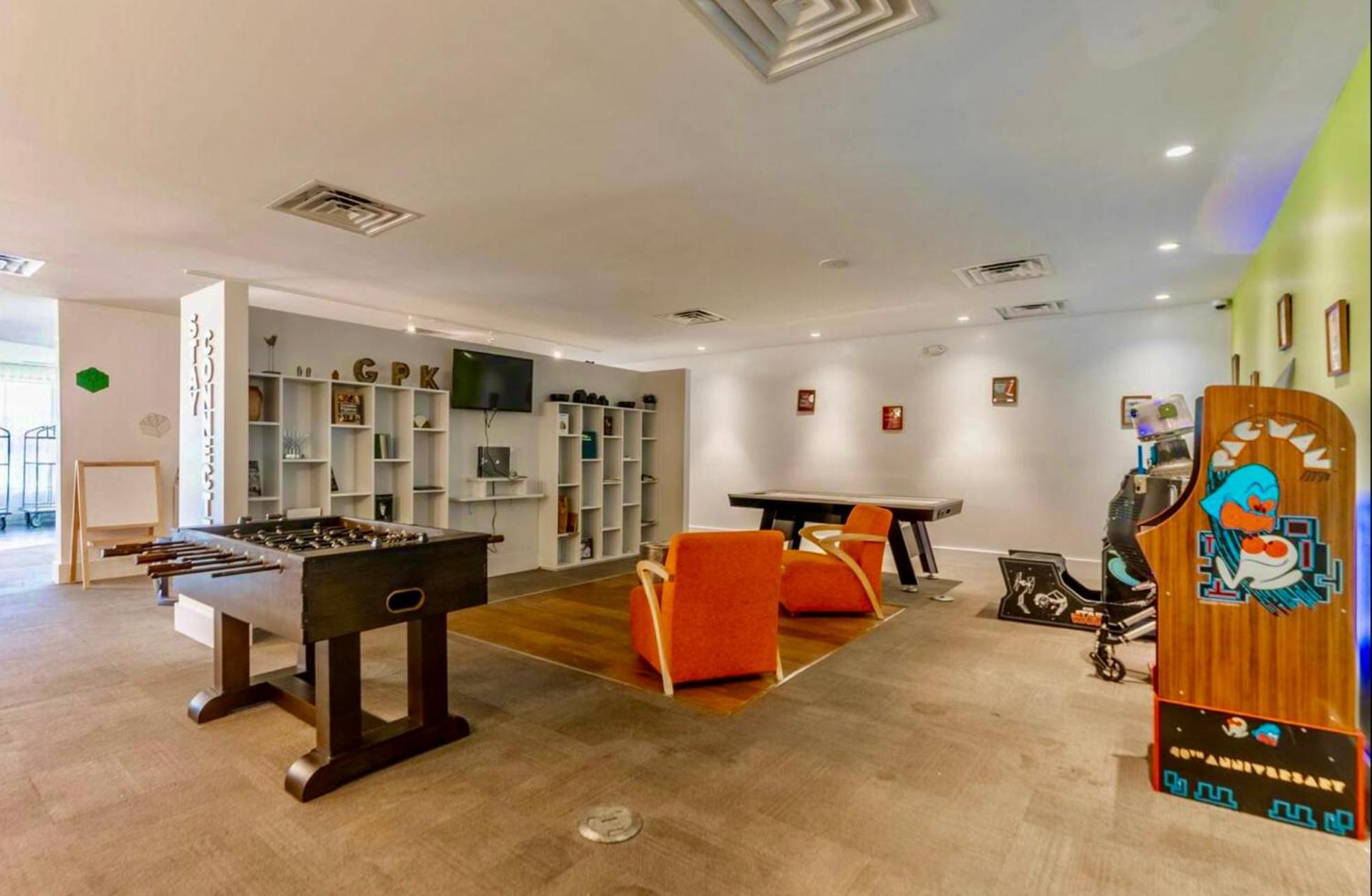 Apartment Pool - Wifi - Parking - Location !