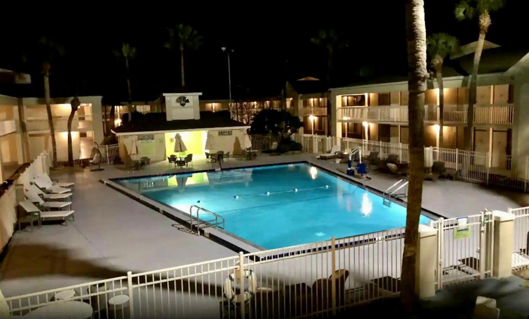 Pool - Wifi - Parking - Location ! * Kissimmee